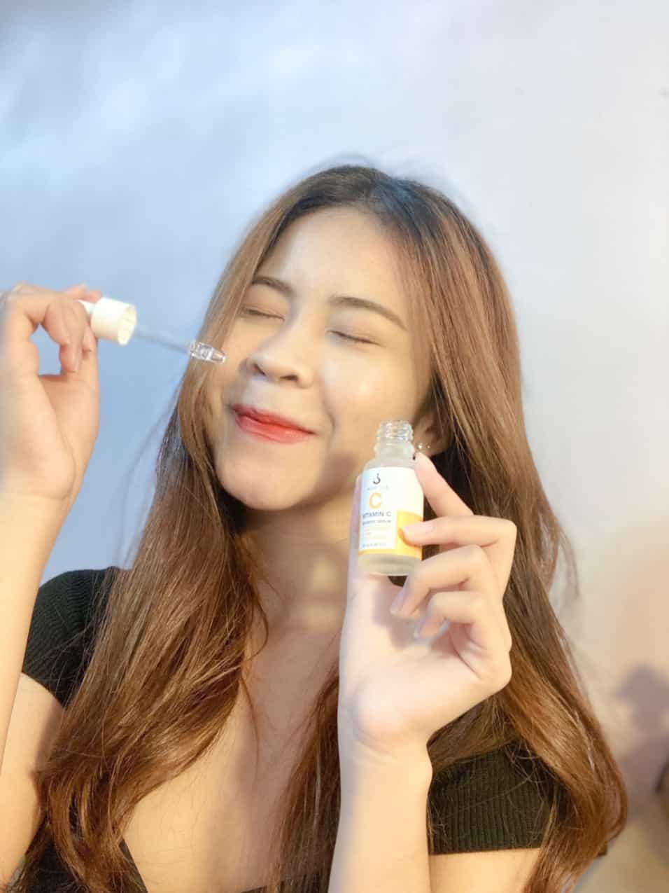 Body Lab Vitamin C Booster Serum ไอเท็มลดรอยสิวตัวเด็ด